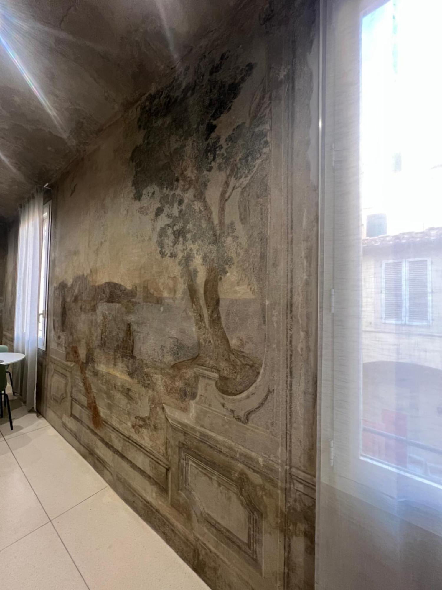 L'Affresco - Relais In Santo Spirito Apartment ฟลอเรนซ์ ภายนอก รูปภาพ